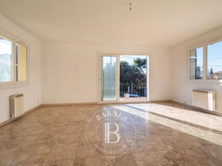 House Marseille 8e - 4 bedrooms - 210m²