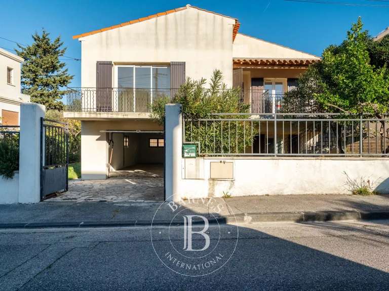 House Marseille 8e - 4 bedrooms - 210m²