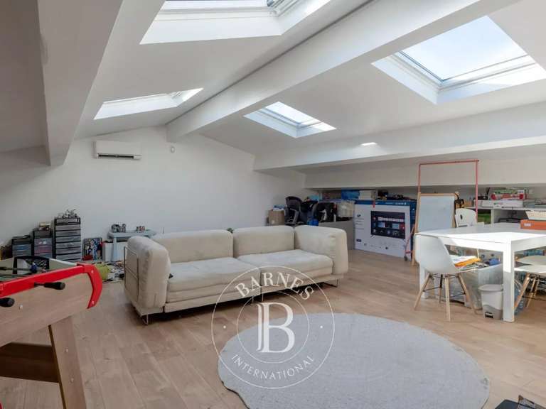 House Marseille 8e - 9 bedrooms - 1306m²