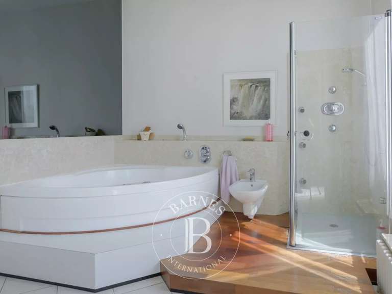 House Marseille 8e - 6 bedrooms - 600m²