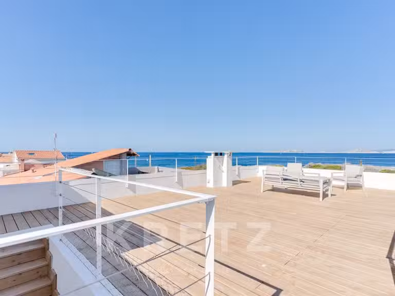 Maison Marseille 8e - 4 chambres - 140m²