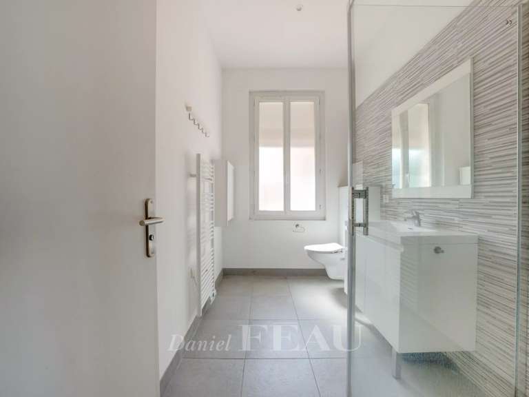 Maison Marseille 8e - 5 chambres - 240m²