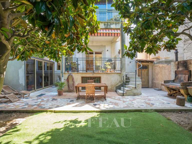 Maison Marseille 8e - 5 chambres - 240m²