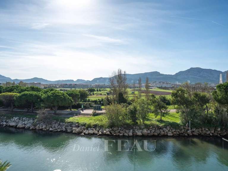 Maison Marseille 8e - 4 chambres - 139m²