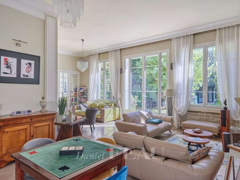 Maison Marseille 8e - 5 chambres - 230m²