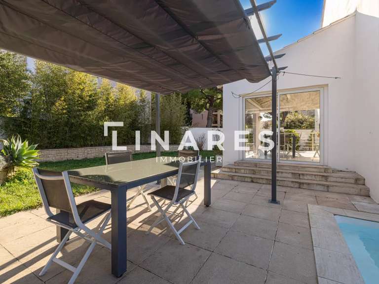 Maison Marseille 8e - 4 chambres - 150m²