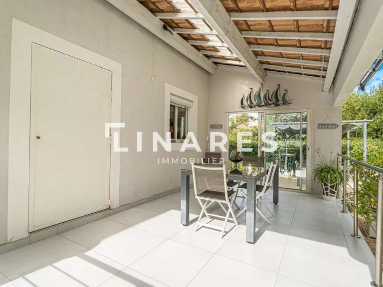 Maison Marseille 8e - 4 chambres - 150m²