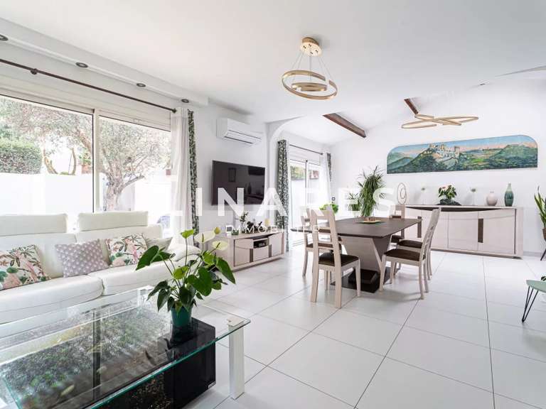 Maison Marseille 8e - 4 chambres - 150m²