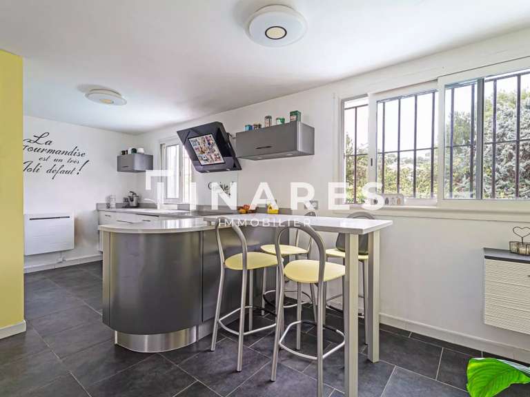 Maison Marseille 8e - 4 chambres - 150m²