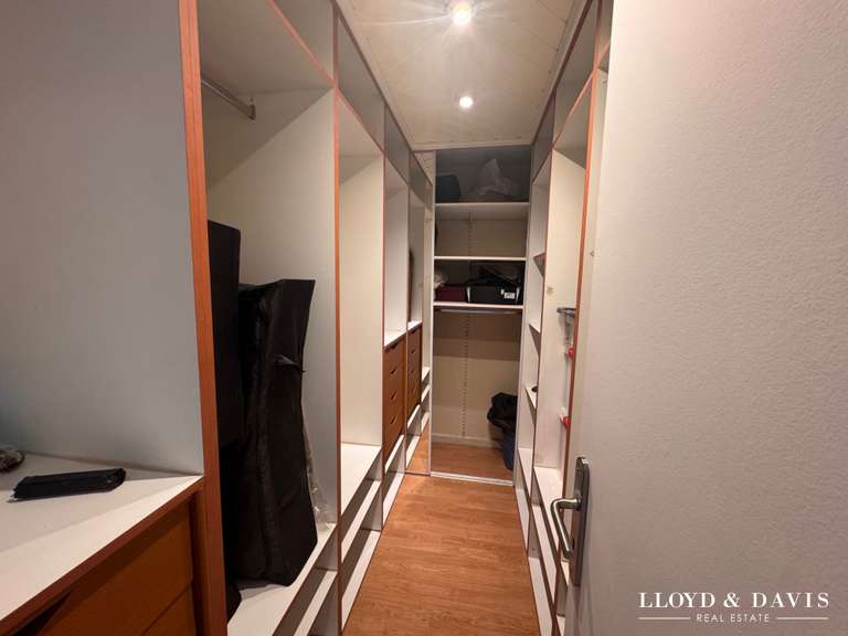 Maison Marseille 8e - 4 chambres - 175m²