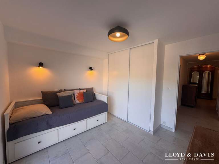 Maison Marseille 8e - 4 chambres - 175m²