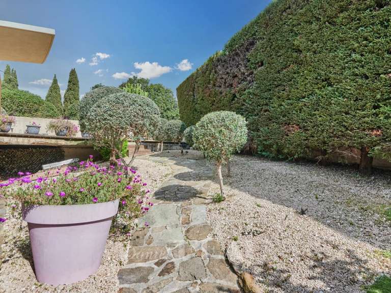 Maison Marseille 8e - 6 chambres - 383m²