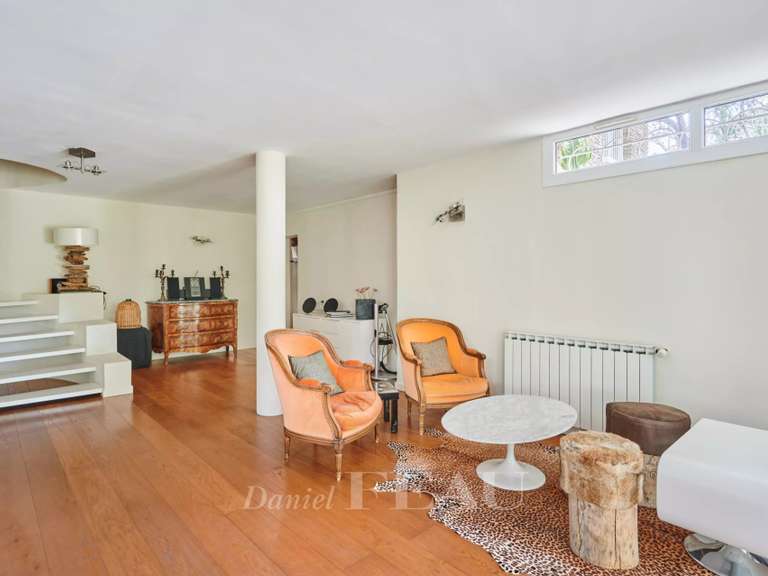 Maison Marseille 8e - 6 chambres - 383m²