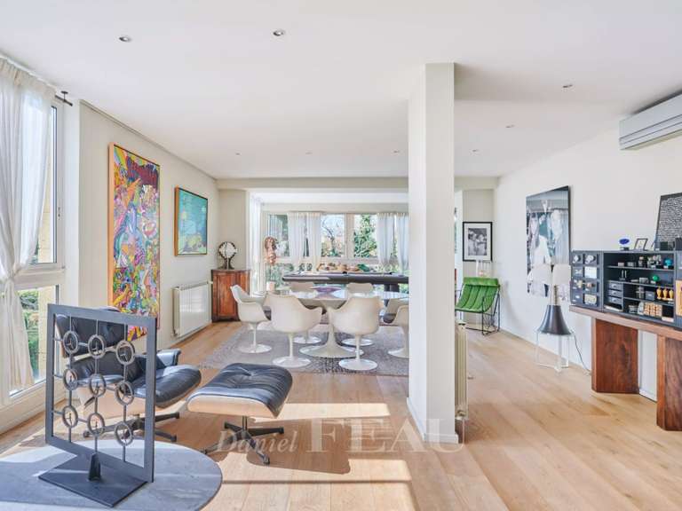 Maison Marseille 8e - 6 chambres - 383m²