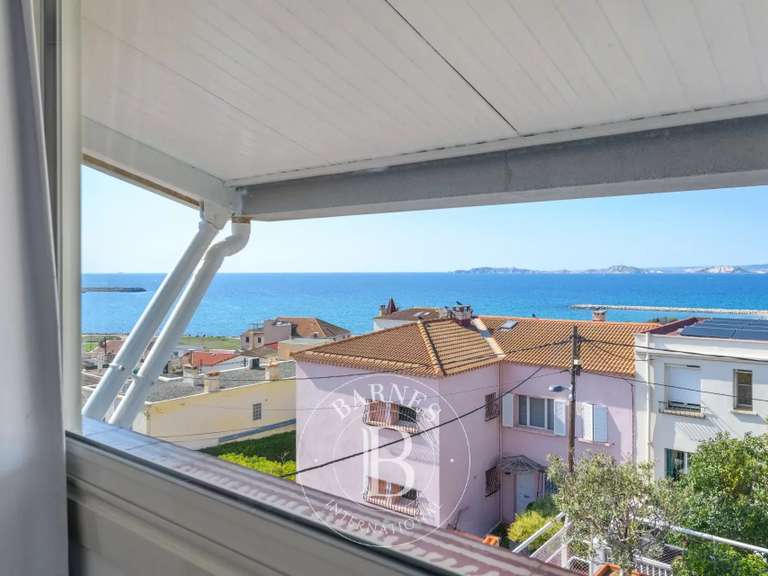 Maison Marseille 8e - 5 chambres - 266m²