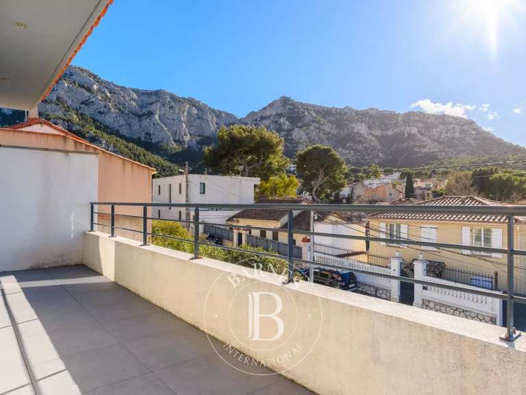 Maison avec Vue sur mer Marseille 8e - 4 chambres - 115m²
