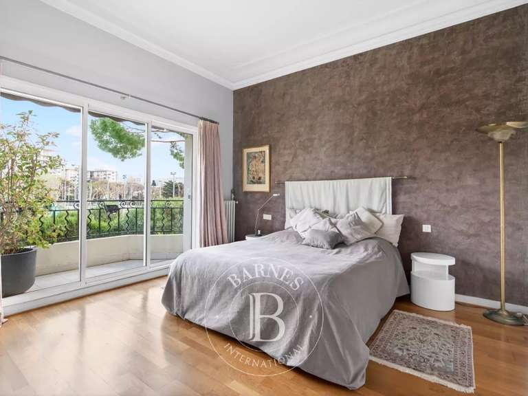 Maison Marseille 8e - 4 chambres - 336m²