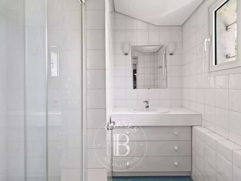 Maison Marseille 8e - 4 chambres - 336m²