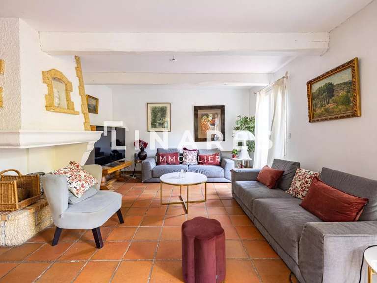 Maison Marseille 8e - 4 chambres - 145m²