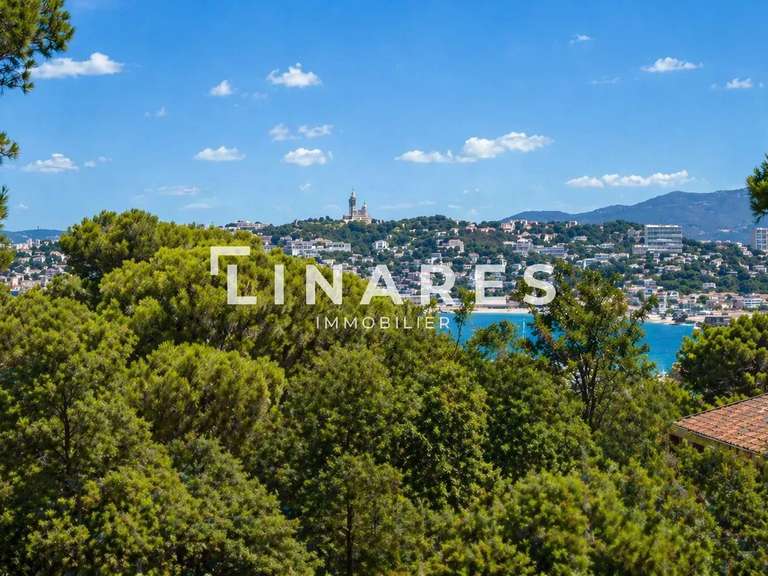 Maison Marseille 8e - 4 chambres - 145m²