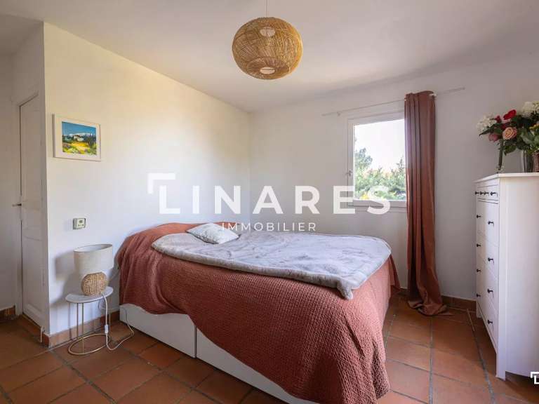 Maison Marseille 8e - 4 chambres - 145m²