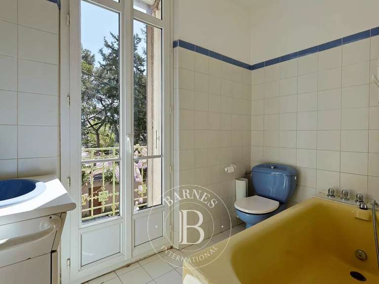 Maison Marseille 8e - 4 chambres - 113m²