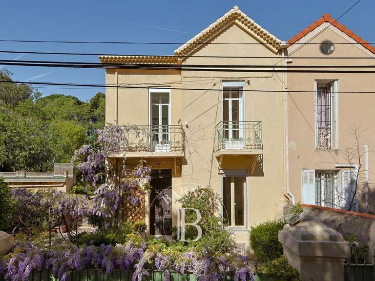 Maison Marseille 8e - 4 chambres - 113m²