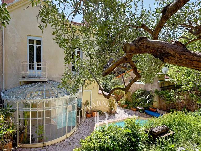 Maison Marseille 8e - 4 chambres - 113m²