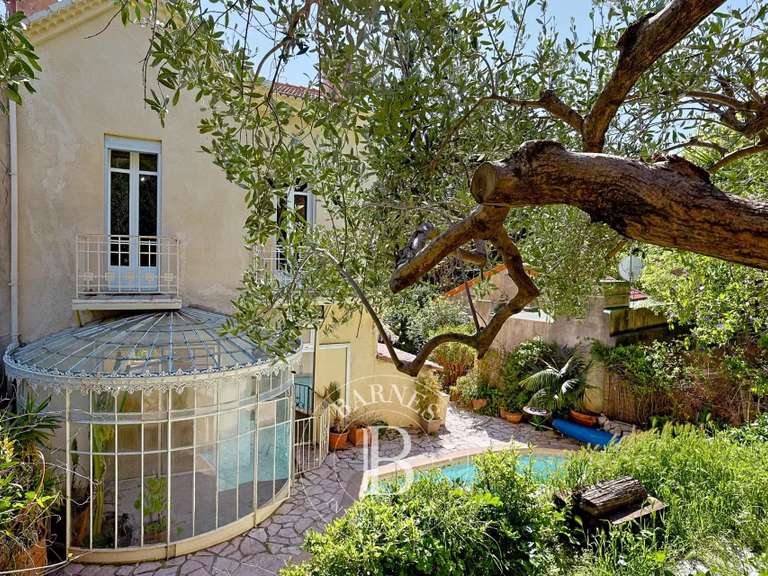 Maison Marseille 8e - 4 chambres - 113m²