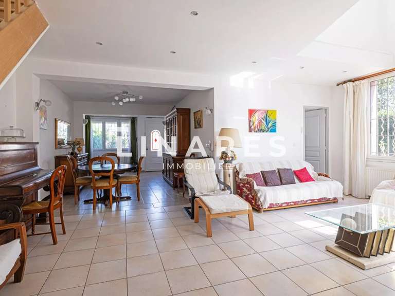 Maison Marseille 8e - 3 chambres - 110m²