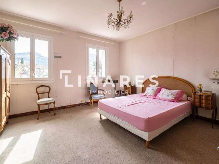 Maison Marseille 8e - 4 chambres - 188m²