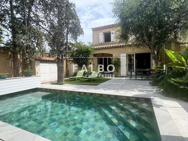 House Marseille 8e - 4 bedrooms - 127m²
