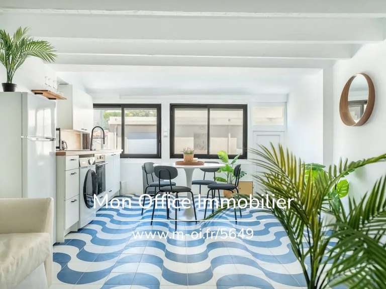 Maison Marseille 8e - 3 chambres - 80m²