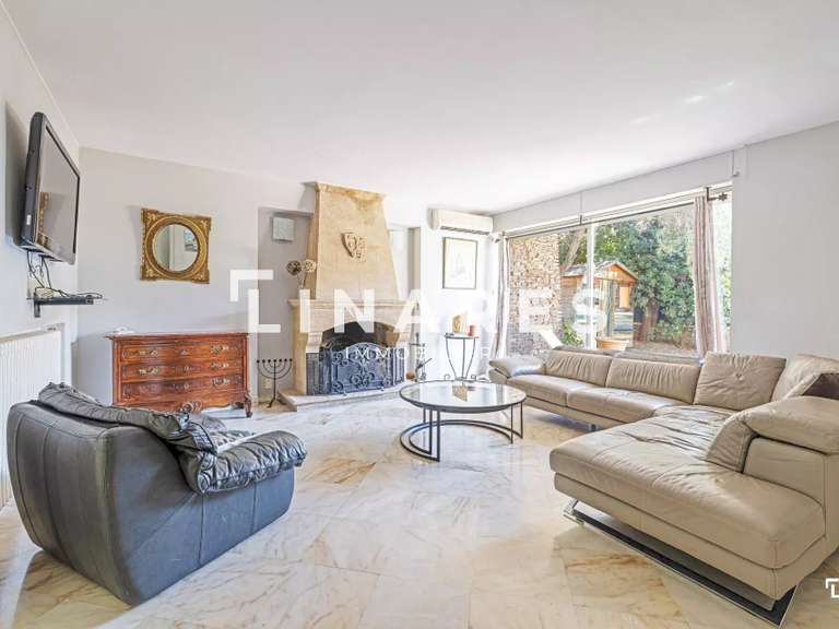 Maison Marseille 8e - 5 chambres - 255m²