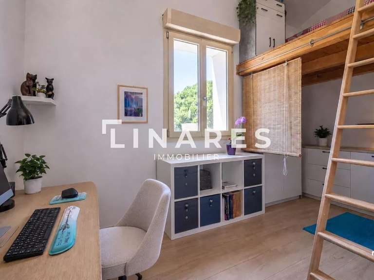 Maison Marseille 8e - 4 chambres - 157m²