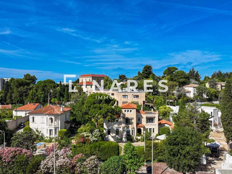 Maison Marseille 8e - 4 chambres - 336m²