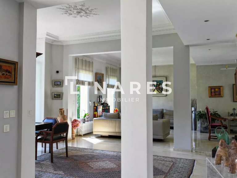 Maison Marseille 8e - 4 chambres - 336m²