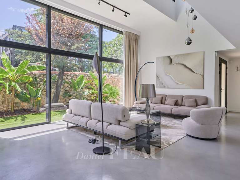 Maison Marseille 8e - 4 chambres - 259m²
