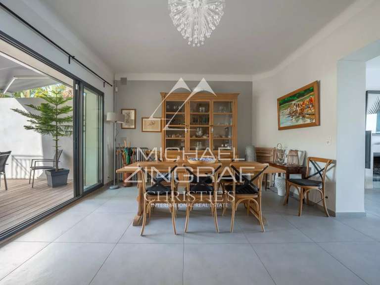 Maison Marseille 8e - 3 chambres - 190m²