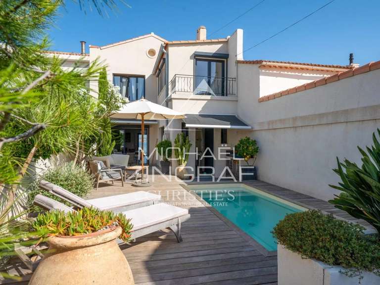Maison Marseille 8e - 3 chambres - 190m²