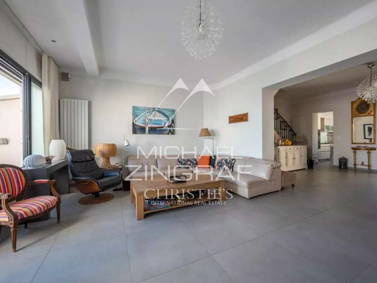 Maison Marseille 8e - 3 chambres - 190m²
