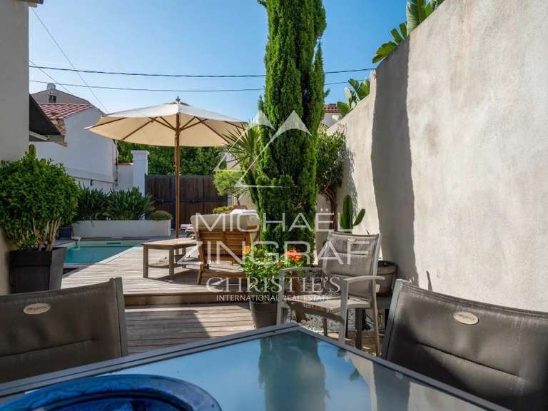 Maison Marseille 8e - 3 chambres - 190m²