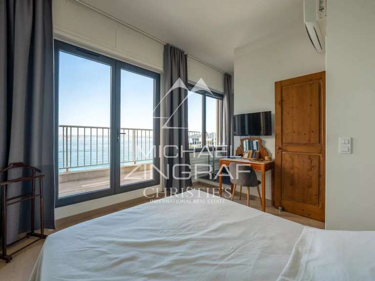Maison Marseille 8e - 3 chambres - 190m²