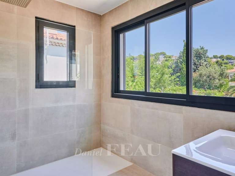 Maison Marseille 8e - 4 chambres - 338m²