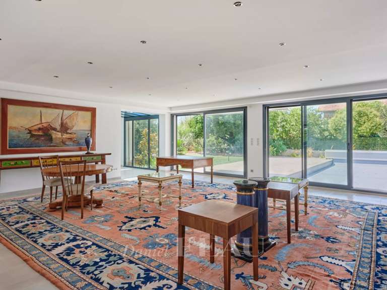 Maison Marseille 8e - 4 chambres - 338m²
