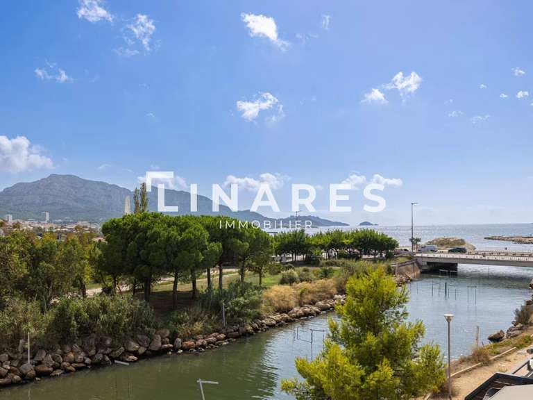 Maison Marseille 8e - 4 chambres - 139m²