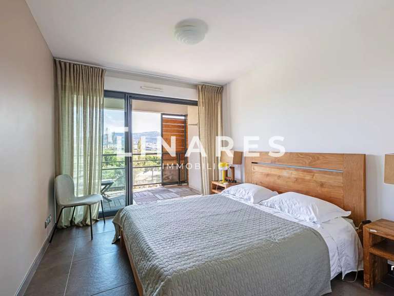 Maison Marseille 8e - 4 chambres - 139m²