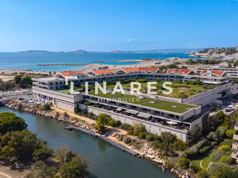 Maison Marseille 8e - 4 chambres - 139m²