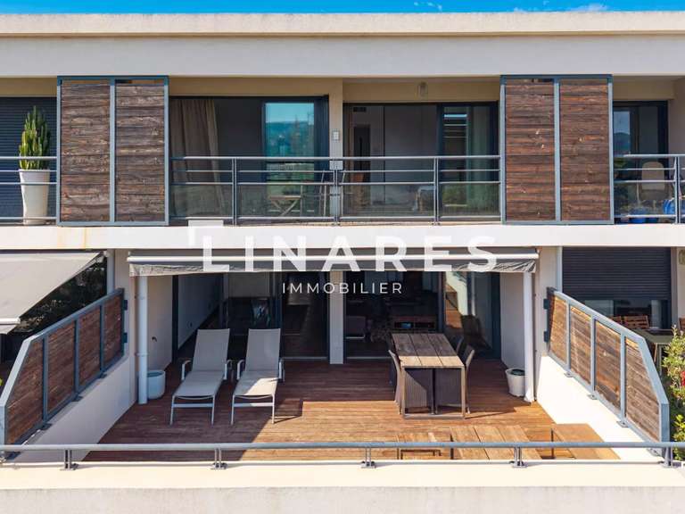 Maison Marseille 8e - 4 chambres - 139m²