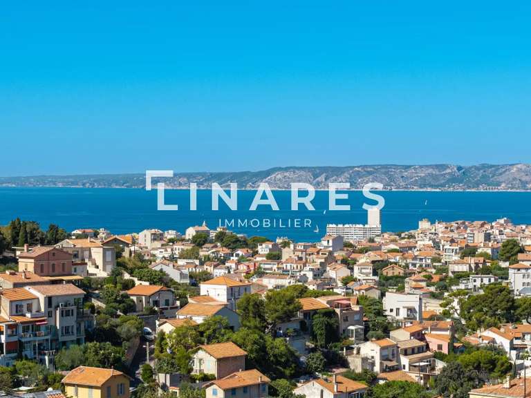 Maison Marseille 8e - 5 chambres - 313m²